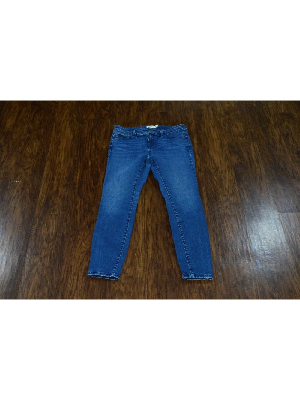 Women's Size 8 Skinny Jeans Vineyard Vines Classic Casual Streetwear Retro Y2K